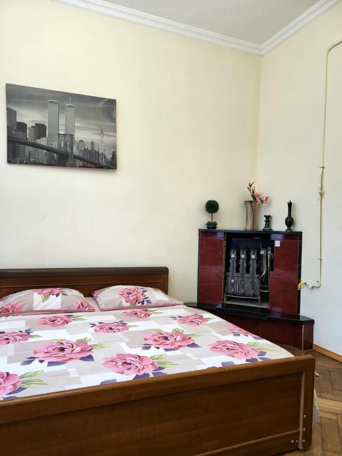 Ferienwohnung Затишна Оселя Lemberg Exterior foto